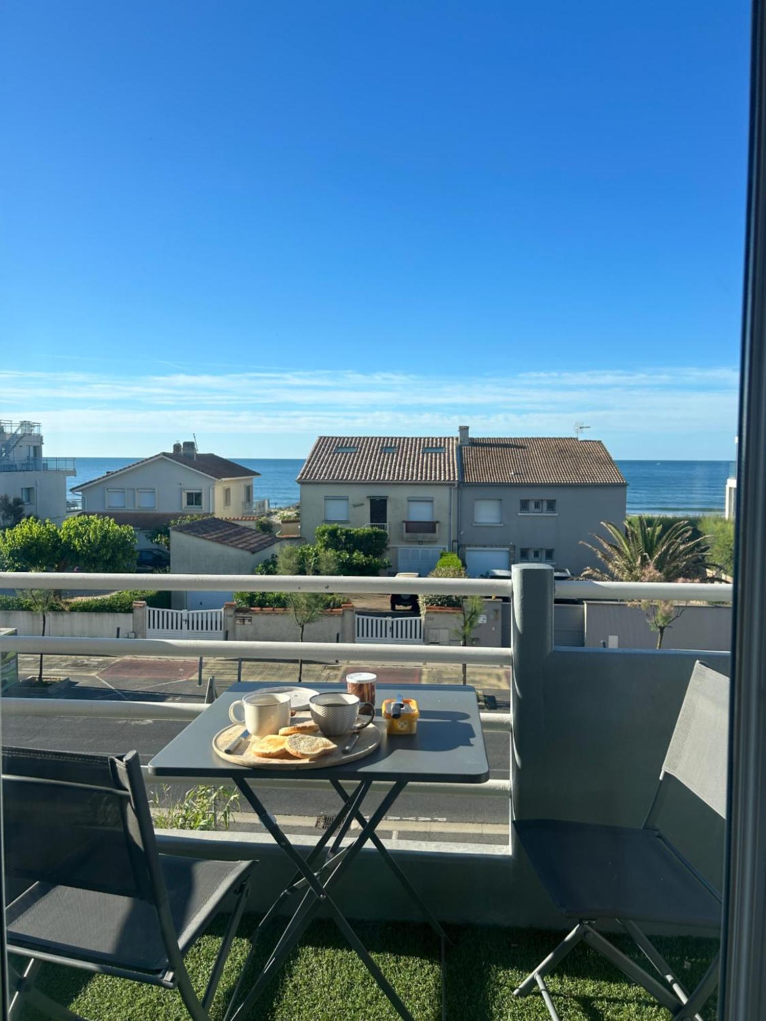 Appartement Traversant Vue Mer Et Etang Mauguio Exterior photo